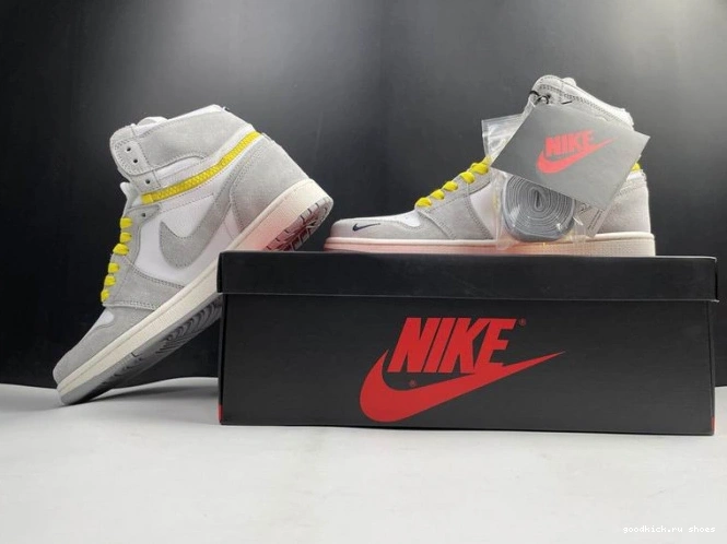 Smoke High Switch Light 1 Air Jordan CW6576-100 0821